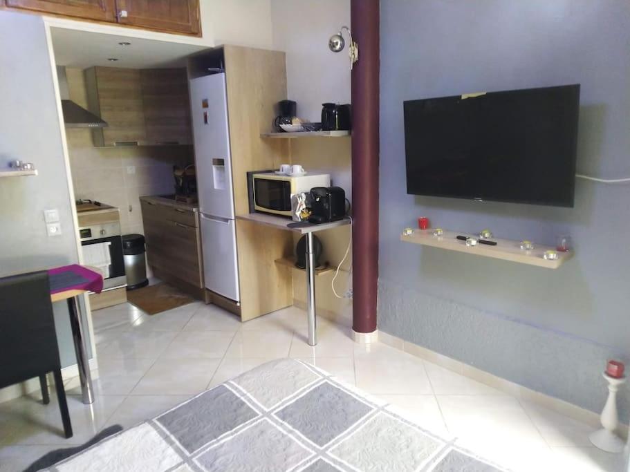 Studio Ideal Pour Deux Voyageurs Sur Marseille Eksteriør bilde